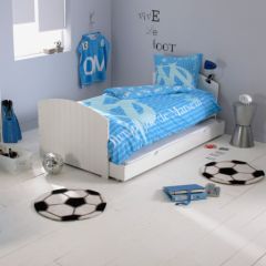 tapis forme ballon de footbal chambre enfant decoration pas chère, août 2010