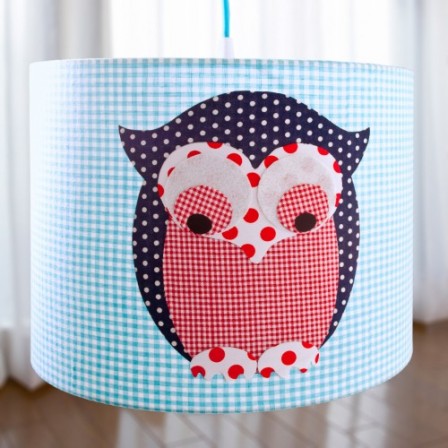 luminaire_suspension_avec_abat_jour_pour_chambre_bebe_ou_enfant_luminaire_chouette_chambre_enfant_deco_eclairage_enfant.jpg