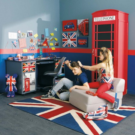 armoire_dressing_cabine_telephonique_rouge_rangement_chambre_ado_deco_anglaise_british_originale.jpg