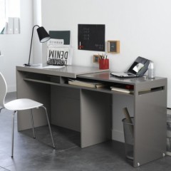 bureau avec plateau coulissant pour grand espace de travail pas cher original pour ado etudiant pose ordin et imprimante.jpg
