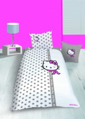housse de couette hello kitty pour lit 1 personne 140 x 200 avec taie housse blanche avec pois gris et kitty imprimée housse sobre avec ruban hello kitty.jpg