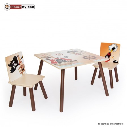 petit_mobilier_de_pirate_table_et_2_chaises.jpg