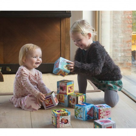 cadeau_fille_2_ans__3_ans__4_ans__jouet_cube_a_empiler_construire.jpg