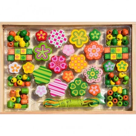 perles_en_bois_colorees_fleurs_avec_fils.jpg