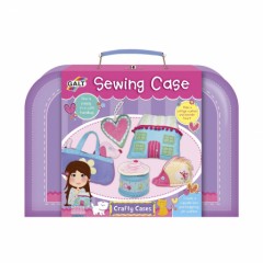 malette de couture feutrine pour enfant à partir de 6 ans coudre une trousse, un gâteau cupcake, un coussin, un coeur et un hérisson.jpg