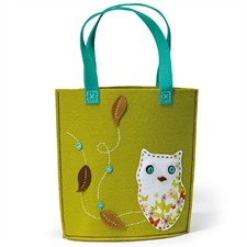 sac en feutrine à coudre sac et matériel couture pour réaliser un sac d'enfant initiation couture facile enfant cadeau.jpg