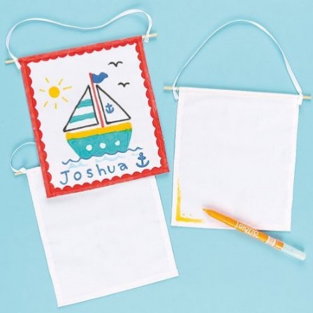 activites_enfant_foot_fabriquer_une_banniere_pour_equipe_de_foot_banniere_en_toile_a_decorer_pas_cher_original_deco_foot_enfant.jpg