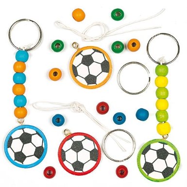 bricolage_foot_enfant_fabriquer_porte_cles_enfant_facile_a_fabriquer_activites_manuelles_foot_enfant_facile_4_ans__5_ans__6_ans__7_ans__8_ans.jpg