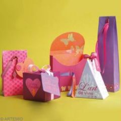 gabarit boîte noel pour decoupe fabriquer boîte noel decoration ou cadeau activités manuelles noel.jpg