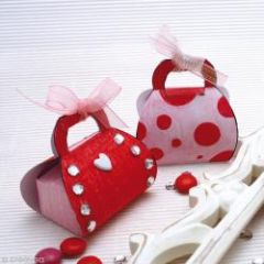 boîte en papier sac à main à plier et à decorer idees bricolage enfant ado adulte facile à réaliser pliage collage deco bricolage activités manuelles facile et pas cher.jpg