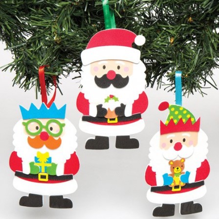 bricolage_noel_facile_enfant_4_ans__5_ans__6_ans__7_ans__8_ans_collage_pere_noel_en_mousse.jpg