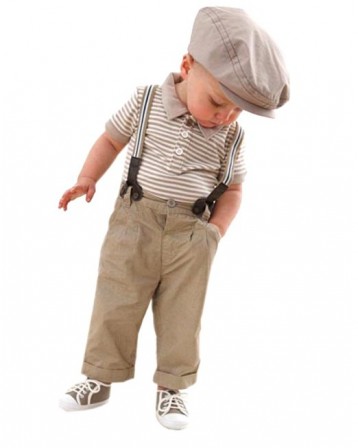 pantalon_a_pince_beige_avec_bretelle_avec_polo_pas_cher_pour_petit_garcon.jpg