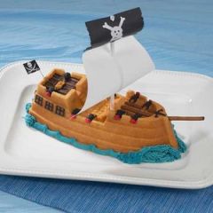 moule gâteau bateau pour préparer un gâteau pour enfant en forme de navire anniversaire pirate gâteau pirate gateau garçon fête gouter demoule facile.jpg