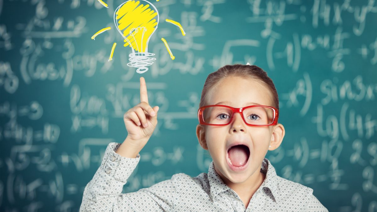 jeux et jouets pour enfants 8 ans à 12 ans : le p’tit bac des incollables – Jeu de société ludique pour enfant à partir de 8 ans