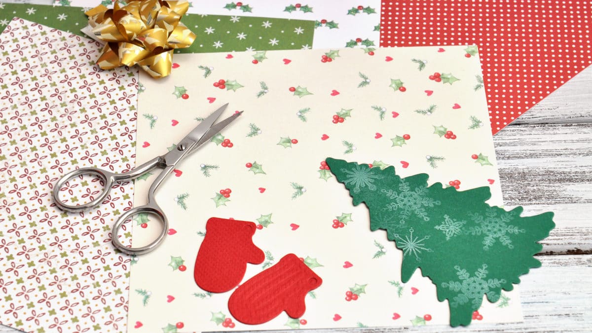 Scrap et home déco pour noel : le sapin de noel de Sandra – Fabriquer un sapin de noel pour décorer votre table de Noël