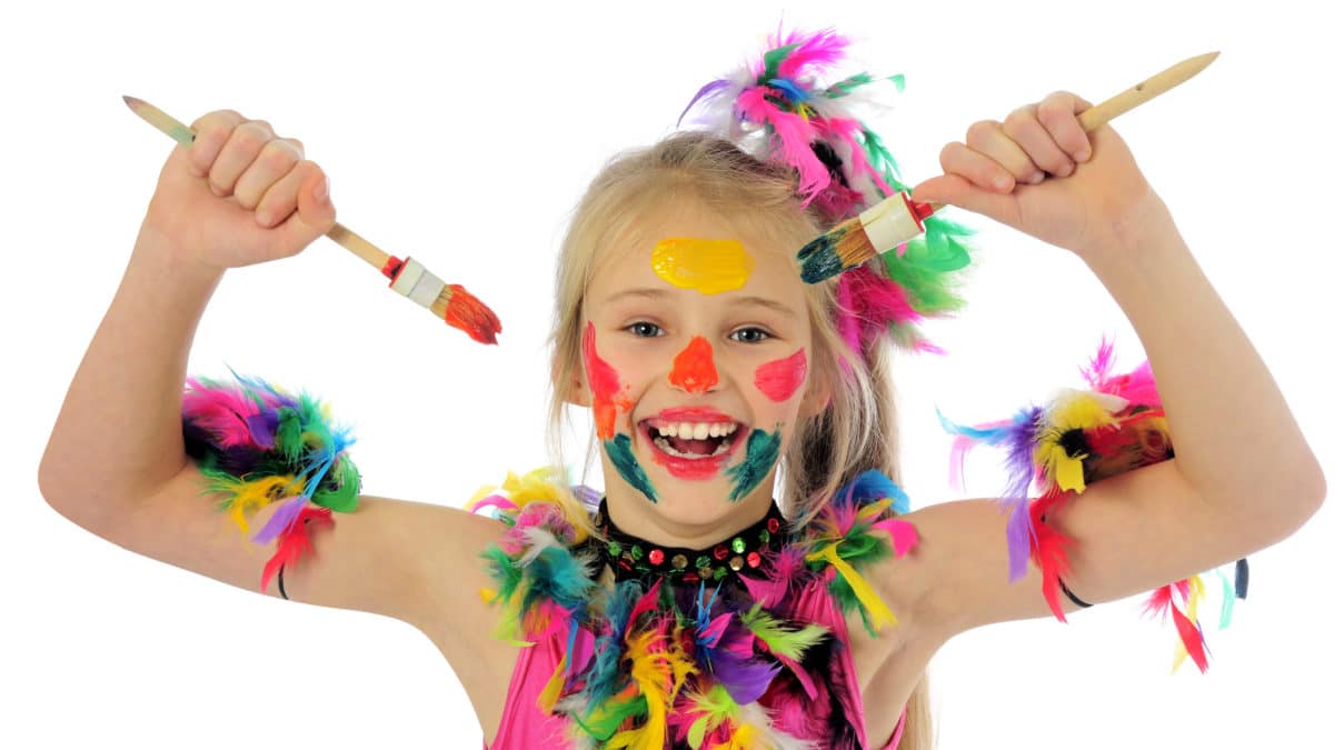 bricolage enfant pour le carnaval : fabriquer deguisements, chapeaux et accessoires pour le carnaval et mardi gras ; activités carnaval pour enfants