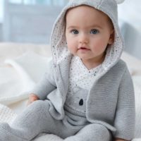 ensemble mode bébé pull pantalon et tee shirt