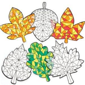 bricolage automne coloriage feuille pour décorer fenêtre