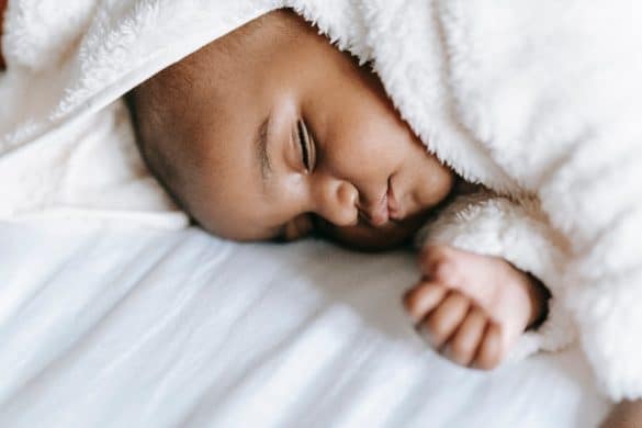 bébé dort